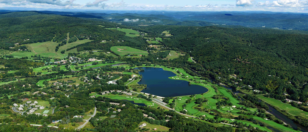 aerial view of Quechee Lakes