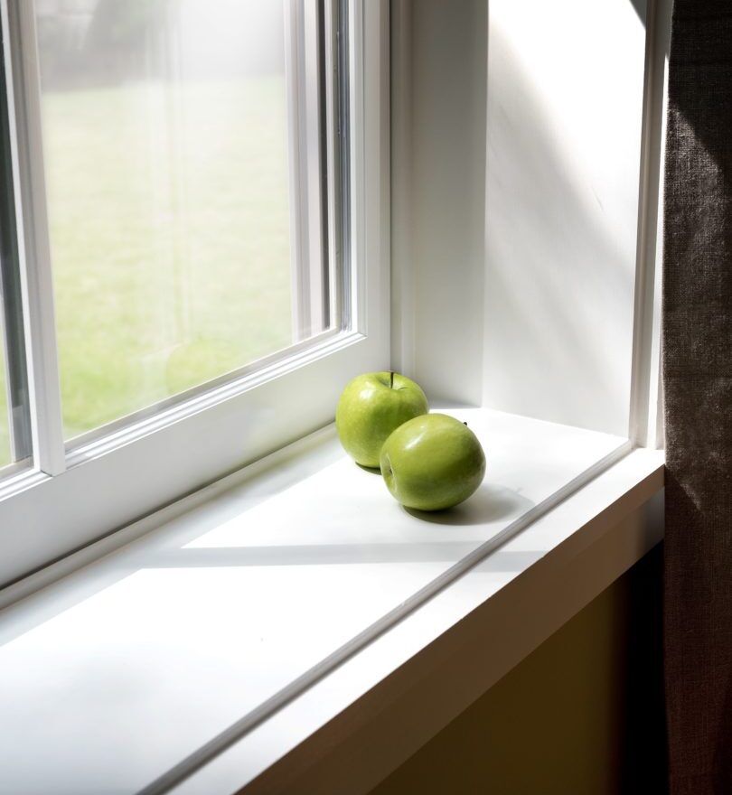 apples in a window